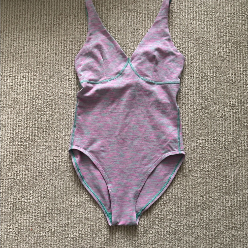 Outdoor Voices bodysuit